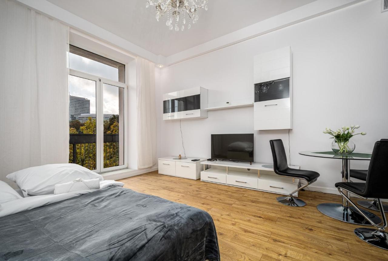 Апартаменты Apart D&K Apartament Z Widokiem Na Palac Kultury I Nauki Варшава Экстерьер фото